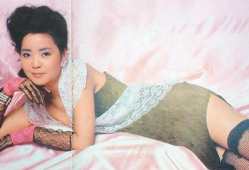 熟女丝袜视频,熟女风情，视觉盛宴